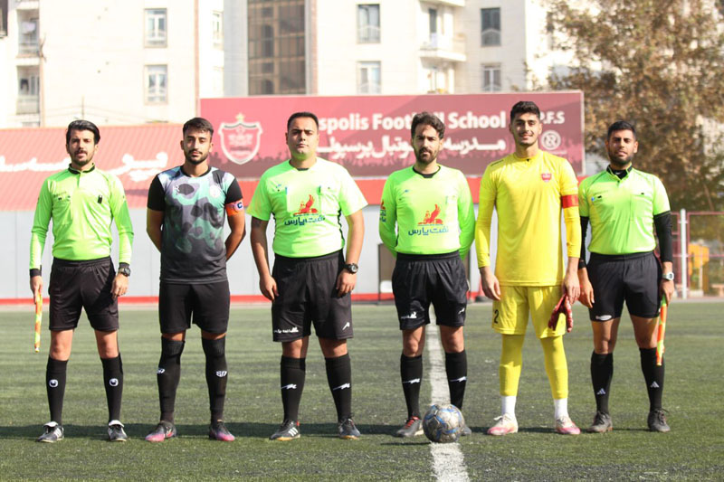 گزارش تصویری دیدار امید پرسپولیس - امید نیروی زمینی - 3 آذر 1400